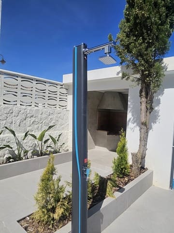 4 bedroom Townhouse for rent in Paterna - € 3,000 (Ref: 9844596)