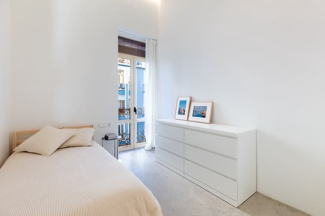 Ático de 3 habitaciones en Russafa, València ciudad en venta - 765.000 € (Ref: 9619585)