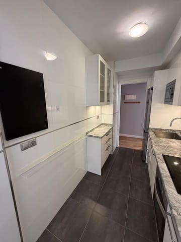 3 soveværelse Lejlighed til salg i Perchel Sur, Málaga by - € 380.000 (Ref: 9626247)