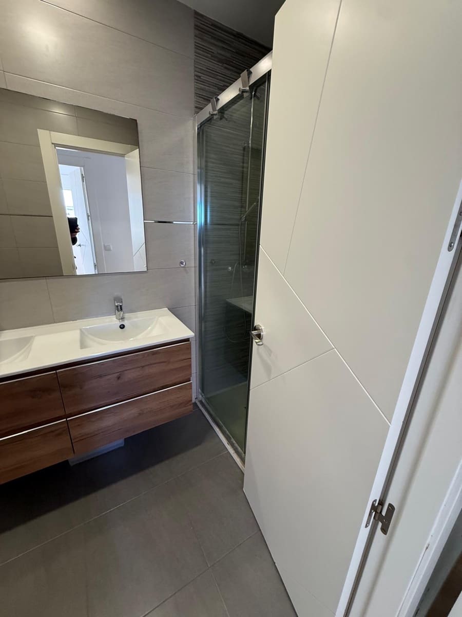 3 soveværelse Lejlighed til salg i Malaga by - € 380.000 (Ref: 9626247)