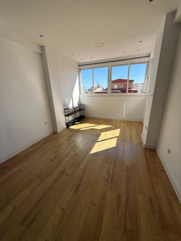 3 soveværelse Lejlighed til salg i Perchel Sur, Málaga by - € 380.000 (Ref: 9626247)