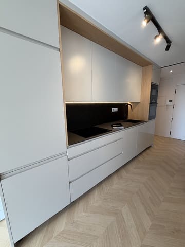 3 soveværelse Lejlighed til salg i La Malagueta, Málaga by - € 930.000 (Ref: 9626288)