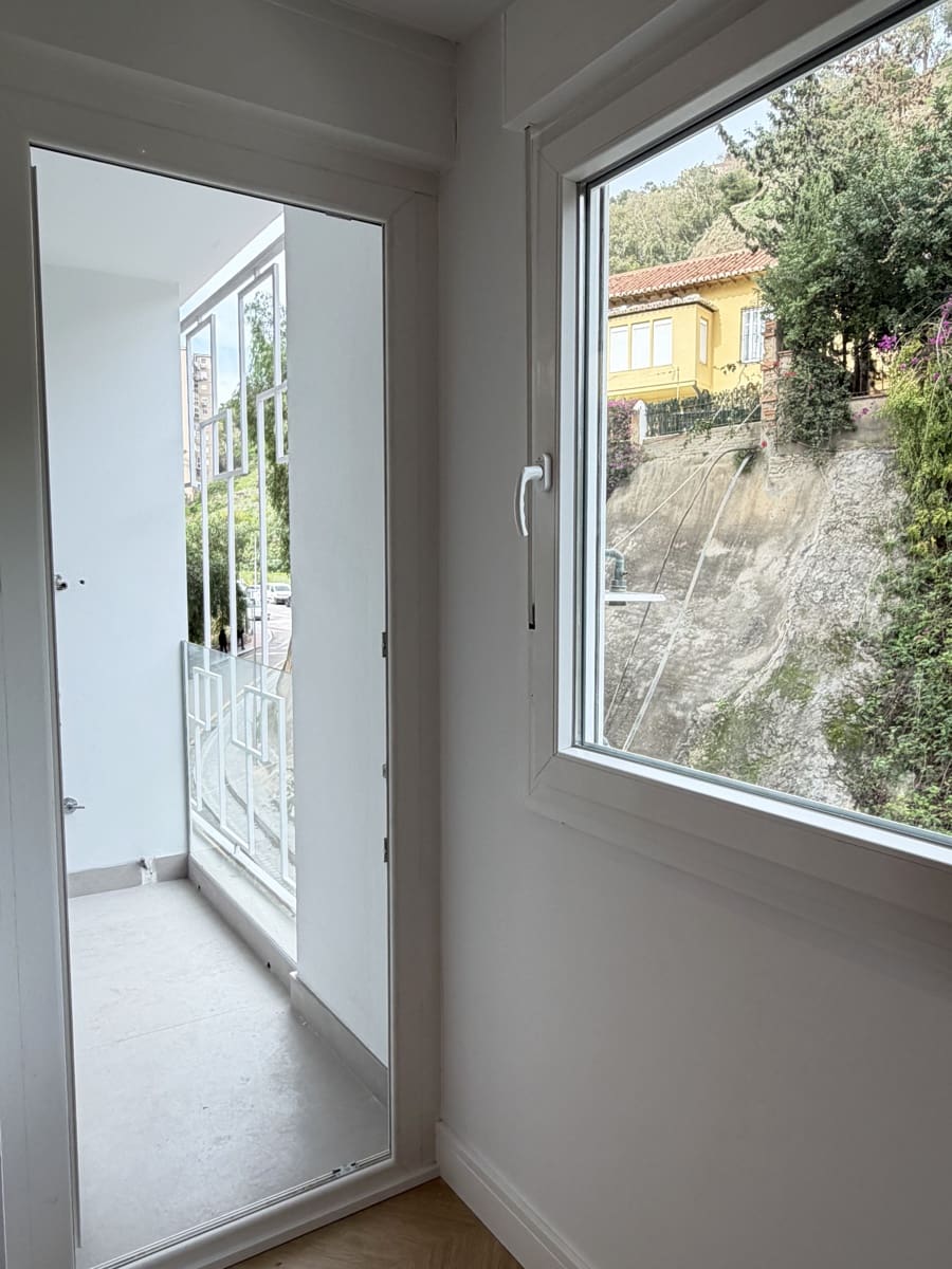 3 soveværelse Lejlighed til salg i Malaga by - € 930.000 (Ref: 9626288)