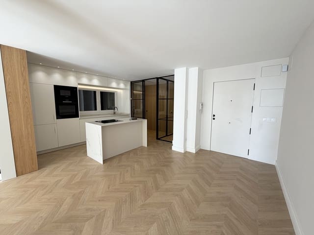 3 chambre Appartement à vendre à La Malagueta, Malaga ville - 890 000 € (Ref: 9626346)