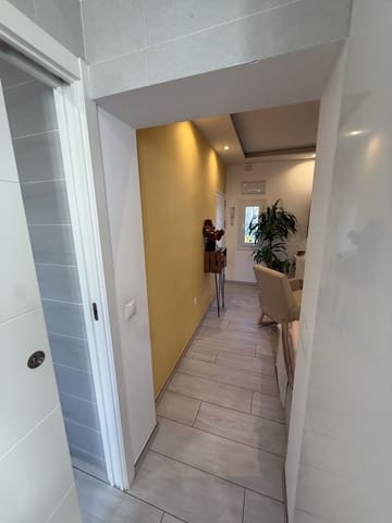 3 camera da letto Appartamento in vendita in Cruz de Humilladero, Malaga città - 260.000 € (Rif: 9626362)
