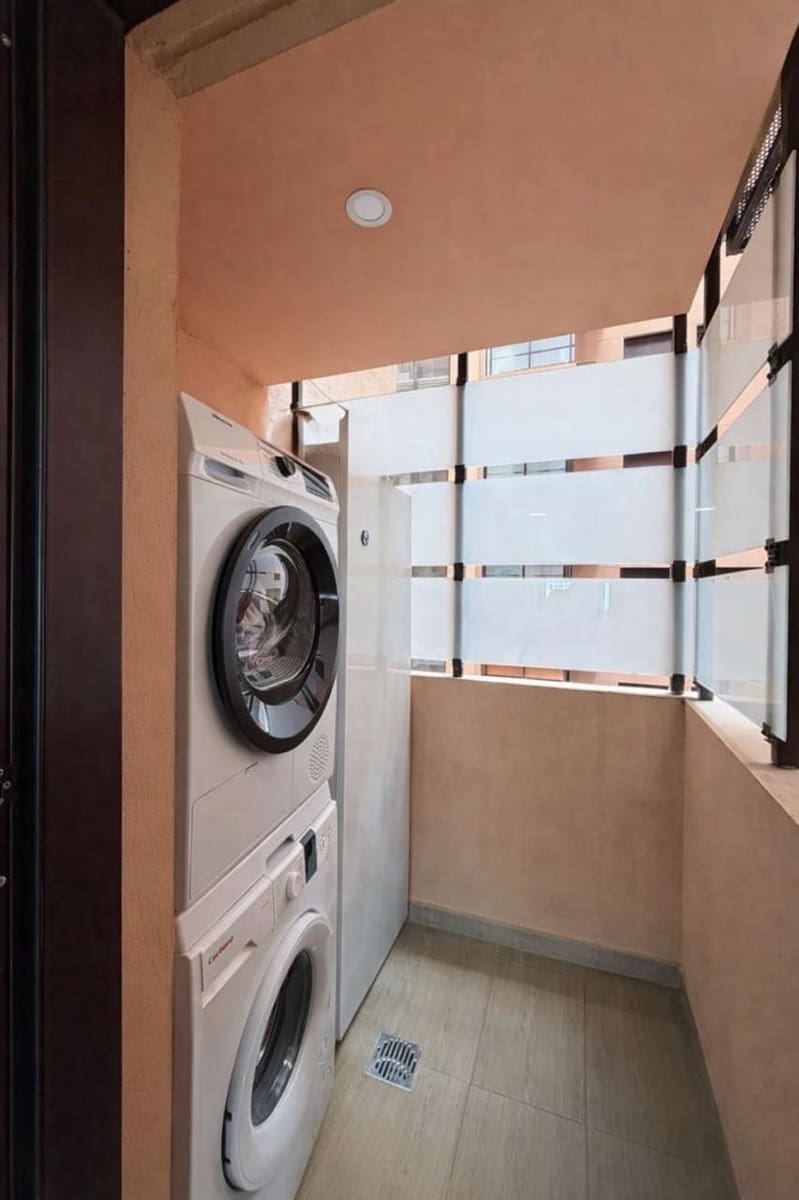 Apartamento de 3 habitaciones en Málaga ciudad en venta con piscina garaje - 590.000 € (Ref: 9626397)