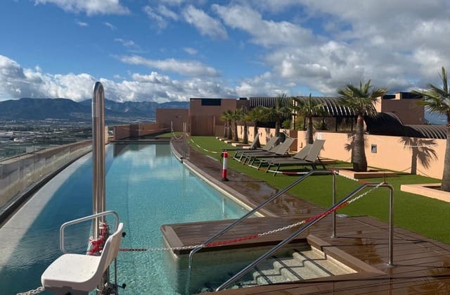 Apartamento de 3 habitaciones en El Consul, Málaga ciudad en venta con piscina garaje - 590.000 € (Ref: 9626397)