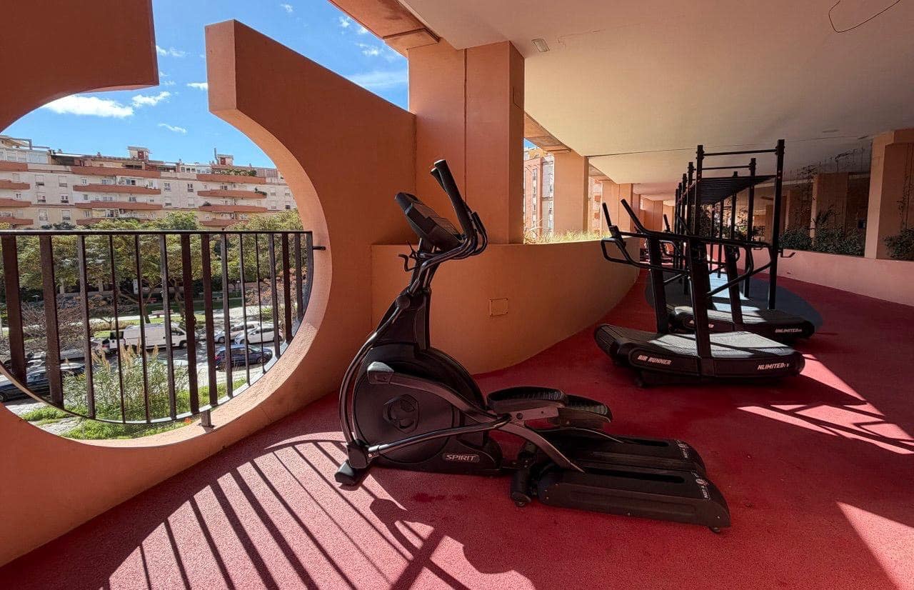 Apartamento de 3 habitaciones en Málaga ciudad en venta con piscina garaje - 590.000 € (Ref: 9626397)