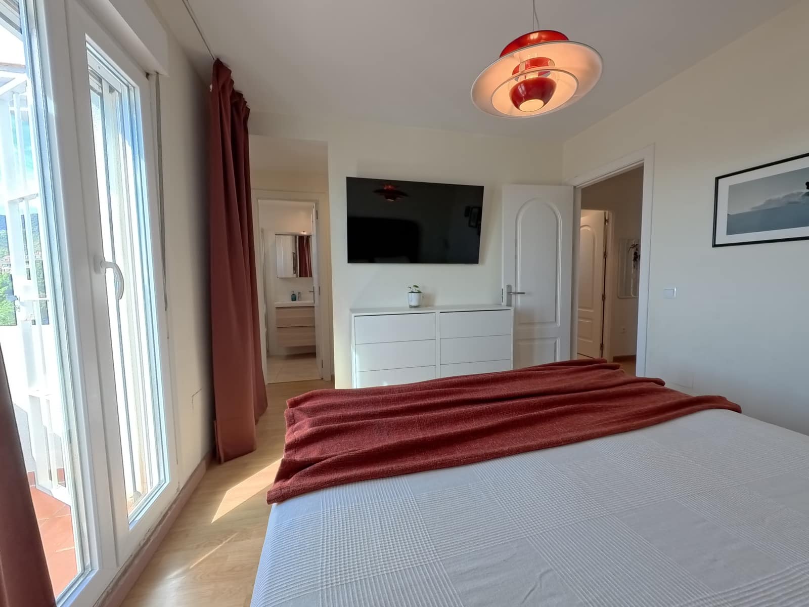 5 makuuhuone Rivitalo myytävänä paikassa Arroyo de la Miel mukana 
autotalli - 675 000 € (Ref: 9650236)