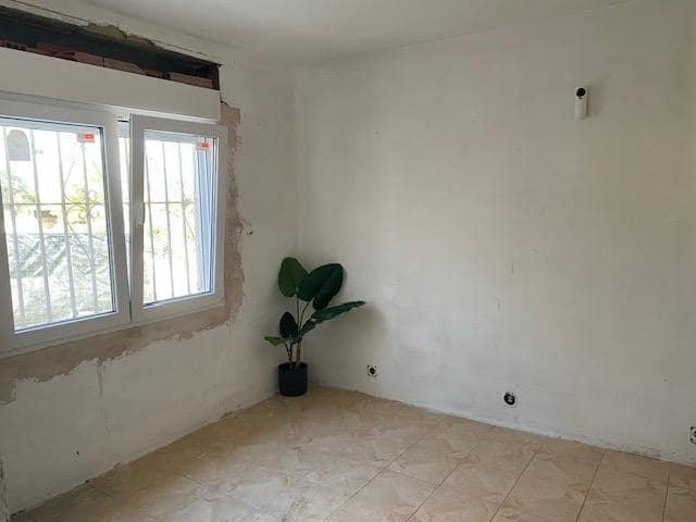 2 makuuhuone Rivitalo myytävänä paikassa Coín - 280 000 € (Ref: 9650372)