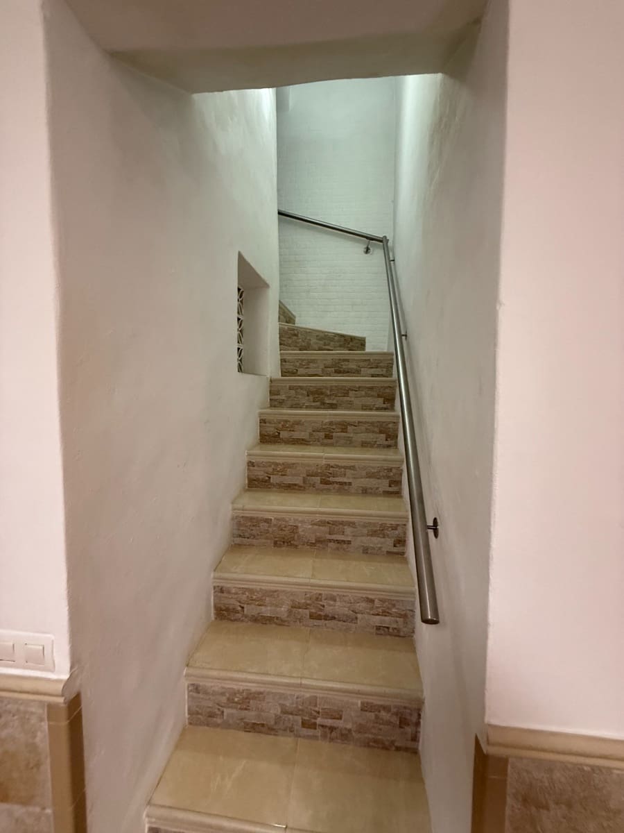 4 sypialnia Finka/Dom wiejski na sprzedaż w Coin z basenem garażem - 400 000 € (Ref: 9650776)