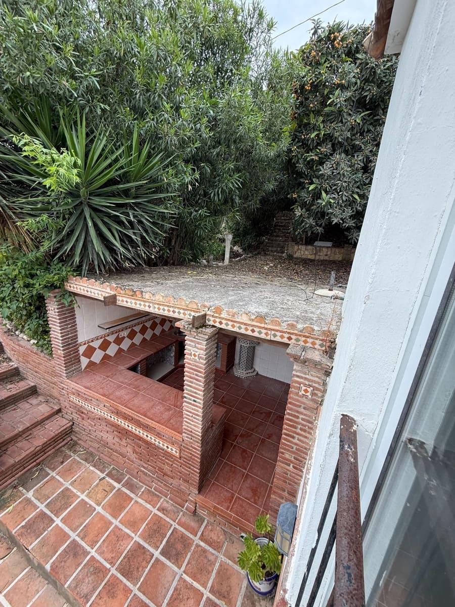 4 sypialnia Finka/Dom wiejski na sprzedaż w Coin z basenem garażem - 400 000 € (Ref: 9650776)