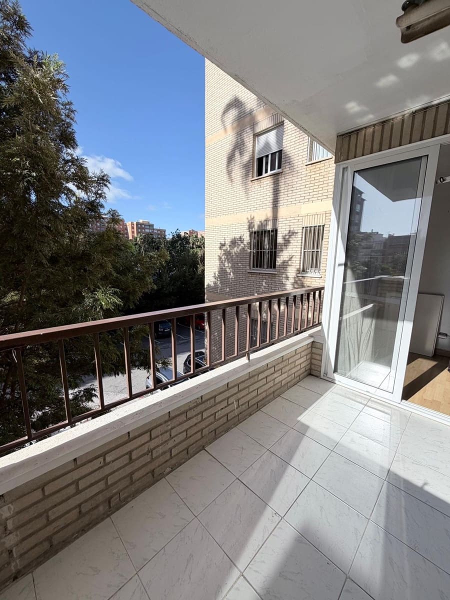 4 chambre Appartement à vendre à Malaga ville avec garage - 450 000 € (Ref: 9650783)