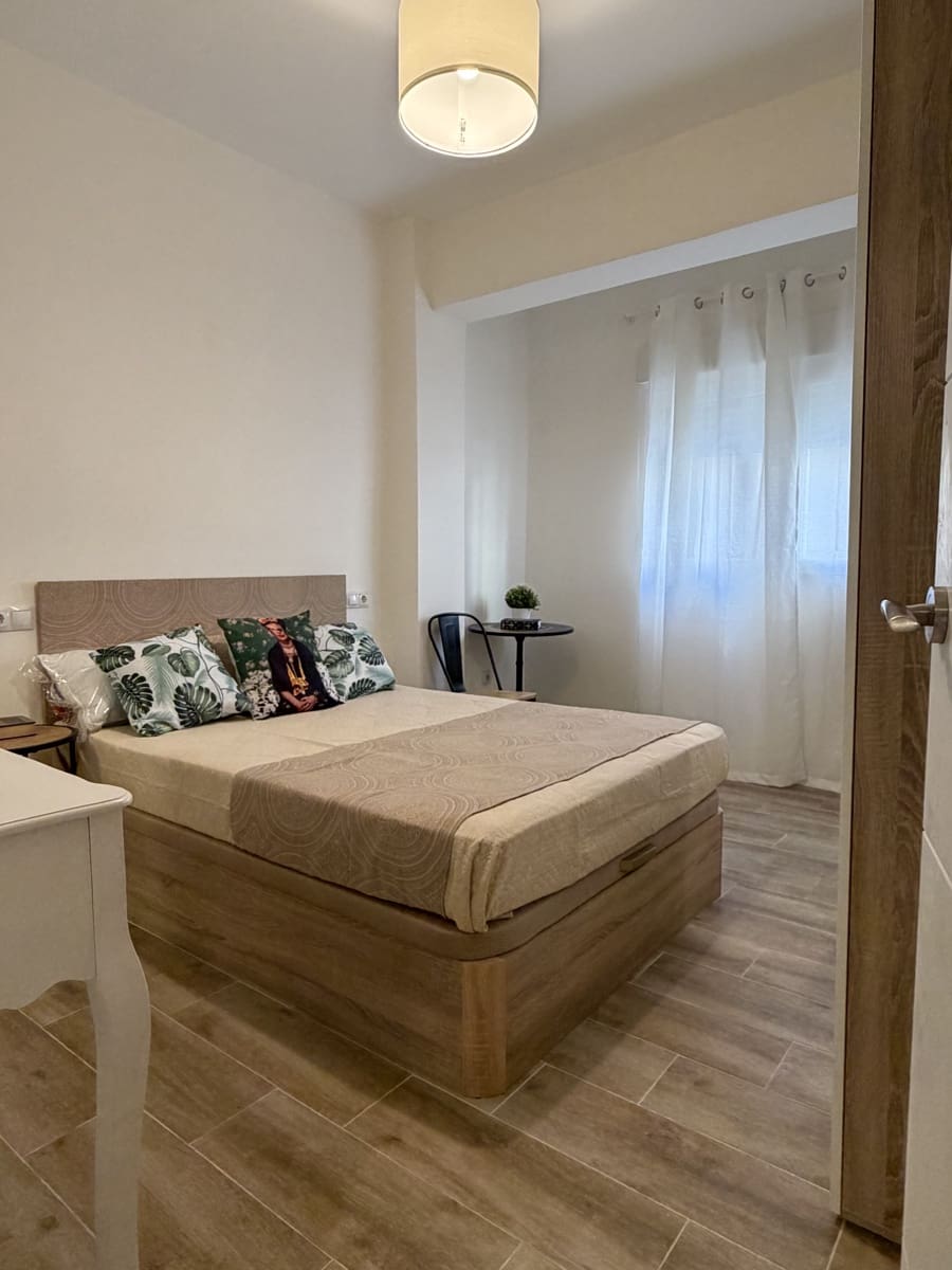 3 Zimmer Apartment zu verkaufen in Malaga Stadt - 325.000 € (Ref: 9654273)