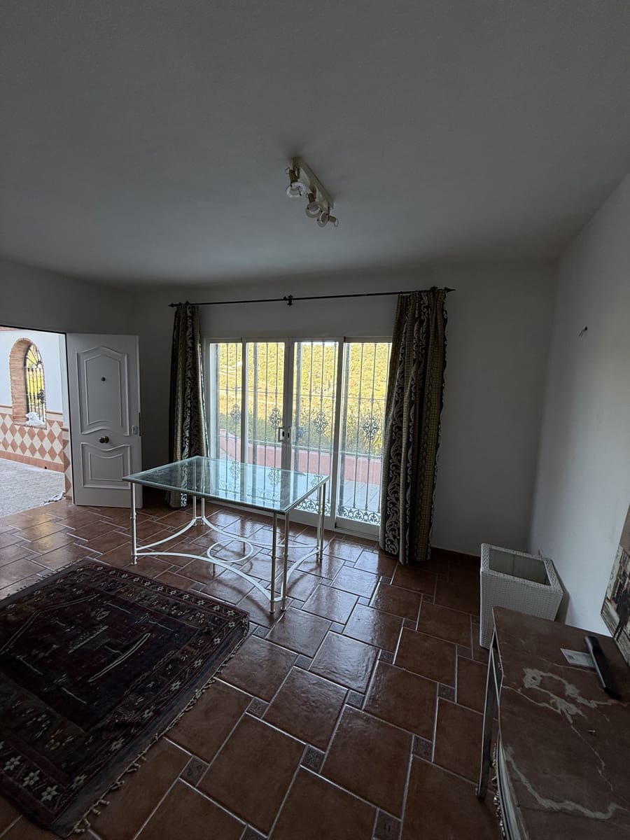 4 sovrum Finca/Hus på landet till salu i Coin med pool garage - 900 000 € (Ref: 9654275)