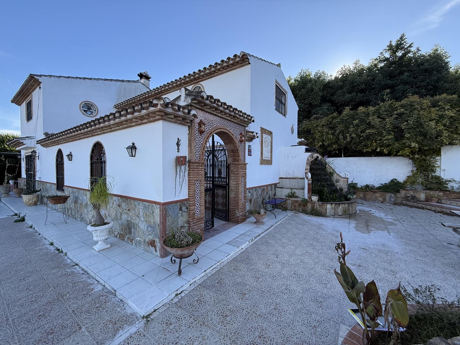 4 sovrum Finca/Hus på landet till salu i Coin med pool garage - 900 000 € (Ref: 9654275)