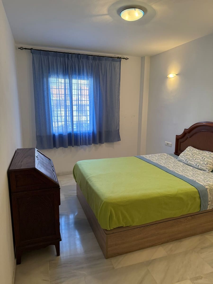 2 sypialnia Apartament na sprzedaż w Campanillas z basenem garażem - 264 000 € (Ref: 9654276)