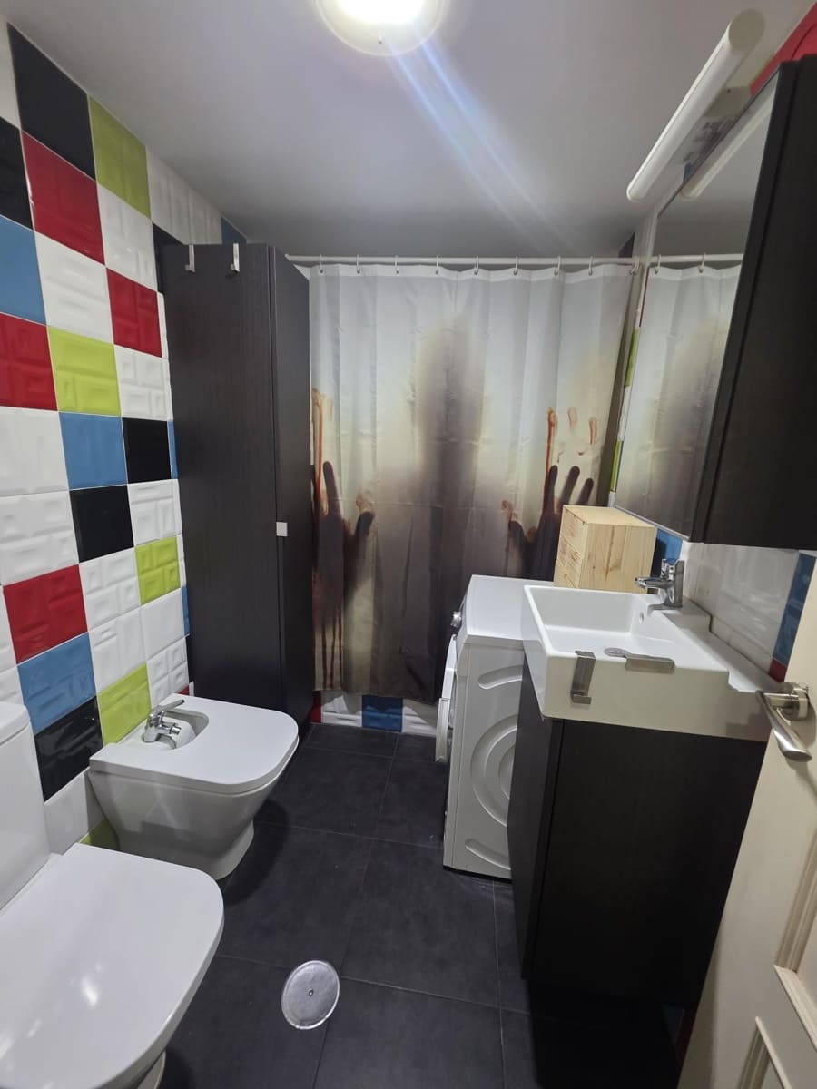 2 slaapkamer Appartement te koop in Malaga stad met garage - € 410.000 (Ref: 9654319)