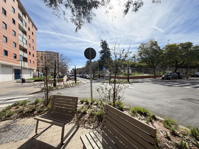 Commercial for sale in Huelin, Málaga city - € 1,700,000 (Ref: 9654361)