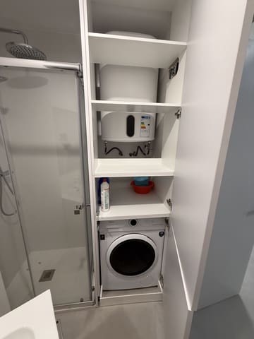 Apartamento de 2 habitaciones en La Trinidad, Málaga ciudad en venta - 225.000 € (Ref: 9665207)