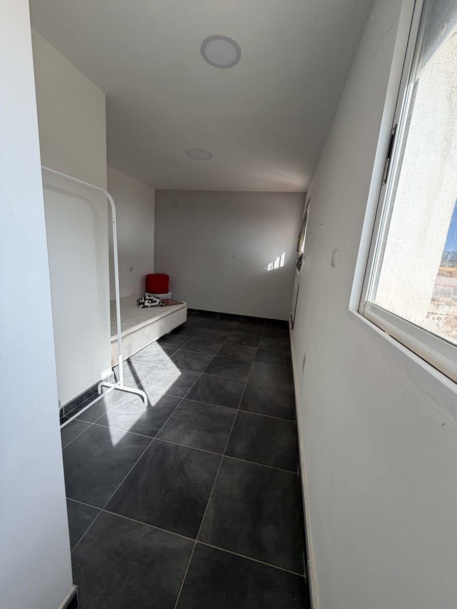 3 slaapkamer Villa te koop in Malaga stad met garage - € 268.000 (Ref: 9665246)