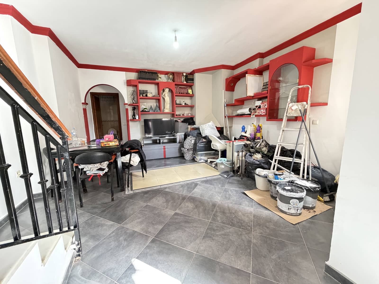 3 slaapkamer Villa te koop in Malaga stad met garage - € 268.000 (Ref: 9665246)