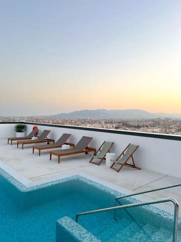 1 chambre Appartement à vendre à Martiricos, Malaga ville avec piscine garage - 360 000 € (Ref: 9665522)