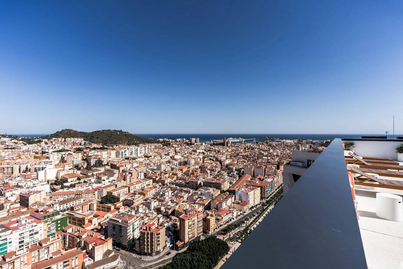 1 chambre Appartement à vendre à Malaga ville avec piscine garage - 360 000 € (Ref: 9665522)