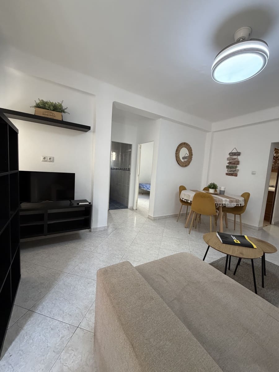 3 makuuhuone Huoneisto myytävänä paikassa Malaga kaupunki - 239 000 € (Ref: 9688538)