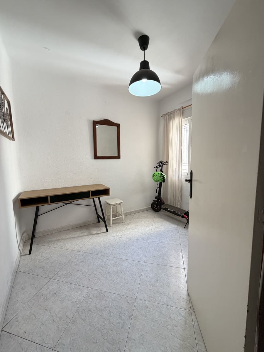 3 makuuhuone Huoneisto myytävänä paikassa Malaga kaupunki - 239 000 € (Ref: 9688538)