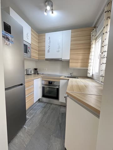 2 makuuhuone Huoneisto myytävänä paikassa San Felipe Neri, Málaga kaupunki - 299 000 € (Ref: 9688544)