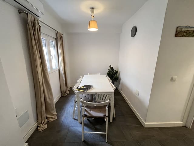 2 makuuhuone Huoneisto myytävänä paikassa San Felipe Neri, Málaga kaupunki - 299 000 € (Ref: 9688544)