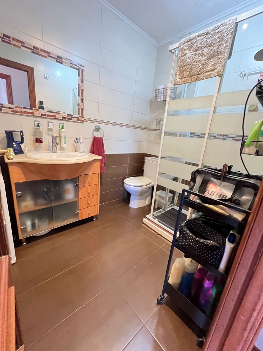 3 soveværelse Lejlighed til salg i Malaga by - € 365.000 (Ref: 9688545)