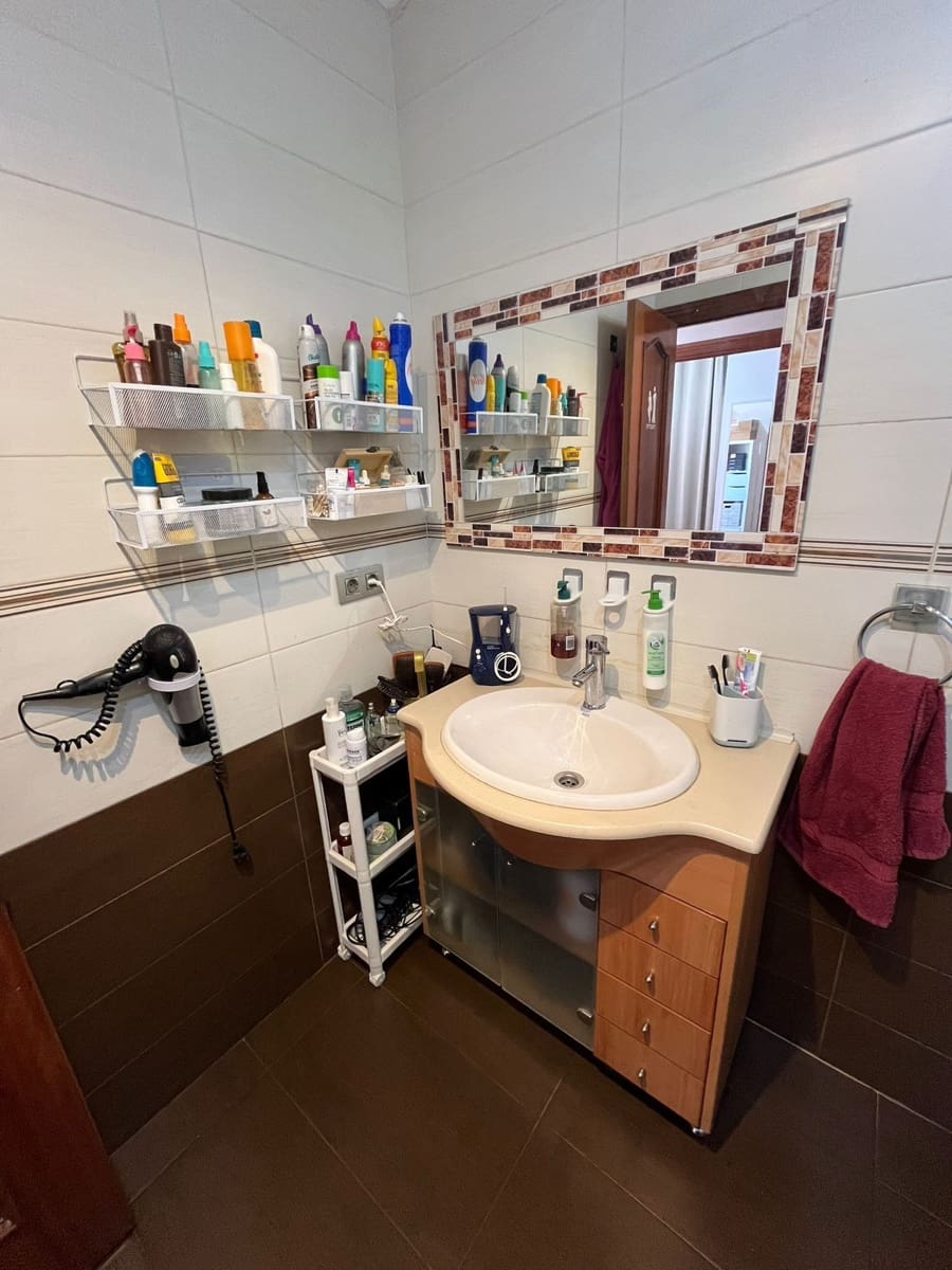 3 soveværelse Lejlighed til salg i Malaga by - € 365.000 (Ref: 9688545)