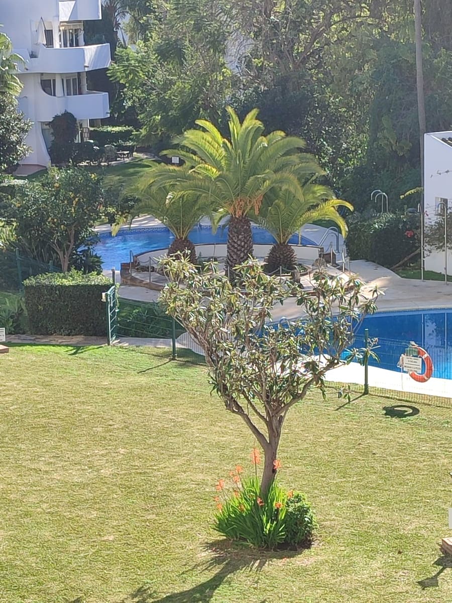 2 soveværelse Lejlighed til salg i Mijas med swimmingpool - € 395.000 (Ref: 9688552)