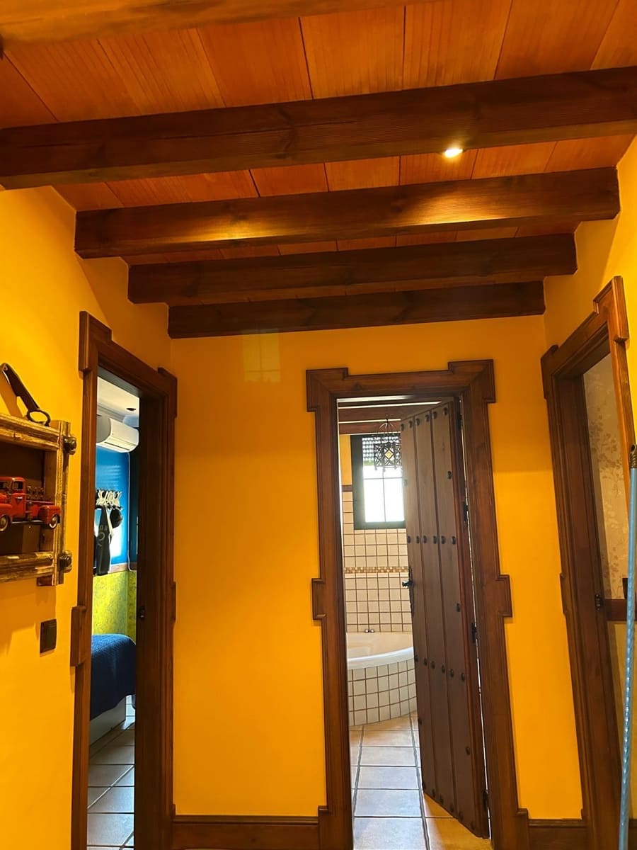 Reihenhaus zu verkaufen in Campillos mit Pool Garage - 260.000 € (Ref: 9688594)