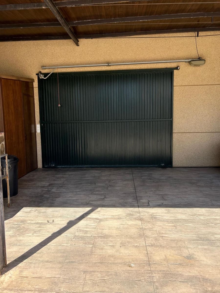 Reihenhaus zu verkaufen in Campillos mit Pool Garage - 260.000 € (Ref: 9688594)