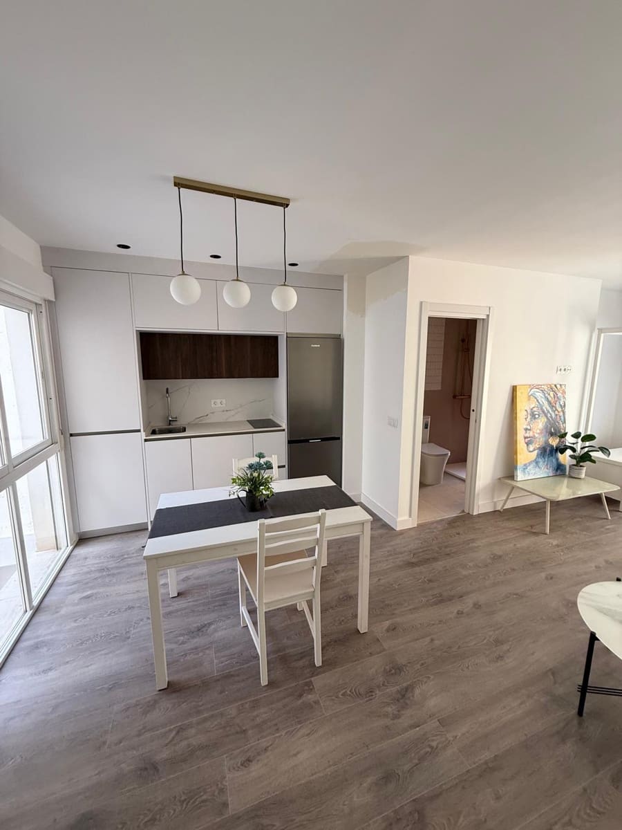 Studio à vendre à Malaga ville - 240 000 € (Ref: 9688612)