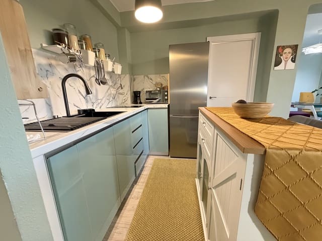 Lejlighed til salg i Regio, Málaga by - € 329.000 (Ref: 9688657)