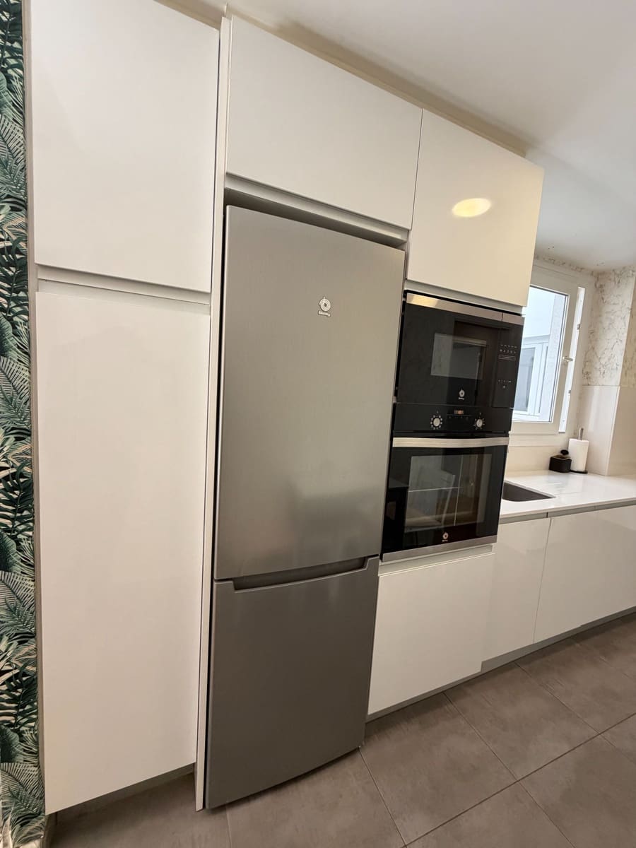 3 makuuhuone Huoneisto myytävänä paikassa Malaga kaupunki mukana uima-altaan 
autotalli - 585 000 € (Ref: 9688662)