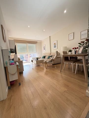 3 makuuhuone Huoneisto myytävänä paikassa Huelin, Málaga kaupunki mukana uima-altaan 
autotalli - 585 000 € (Ref: 9688662)