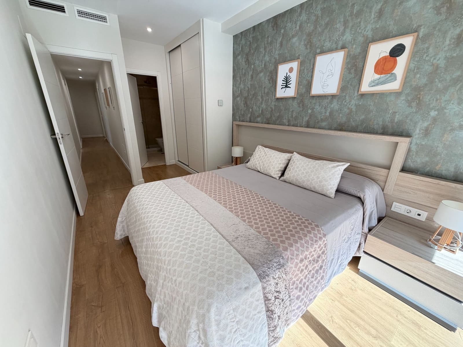 3 makuuhuone Huoneisto myytävänä paikassa Malaga kaupunki mukana uima-altaan 
autotalli - 585 000 € (Ref: 9688662)