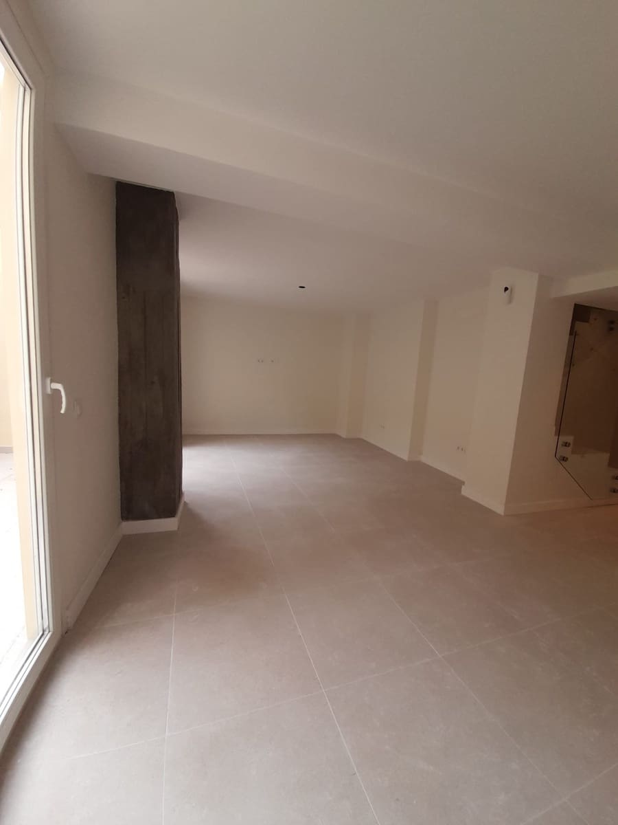 1 bedroom Villa for sale in Malaga city - € 410,000 (Ref: 9709116)