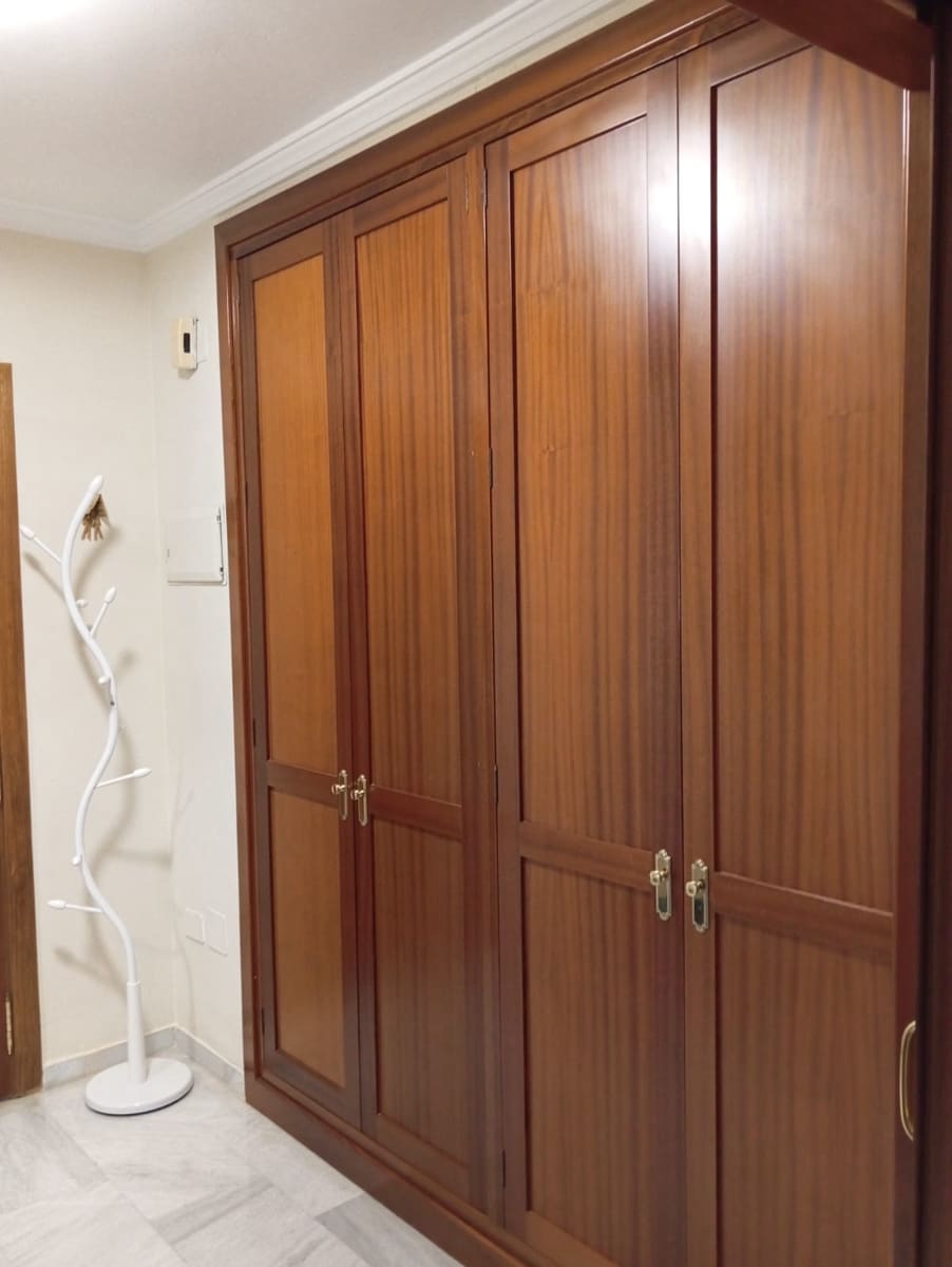 4 bedroom Apartment for sale in Malaga city with garage - € 475,000 (Ref: 9709125)