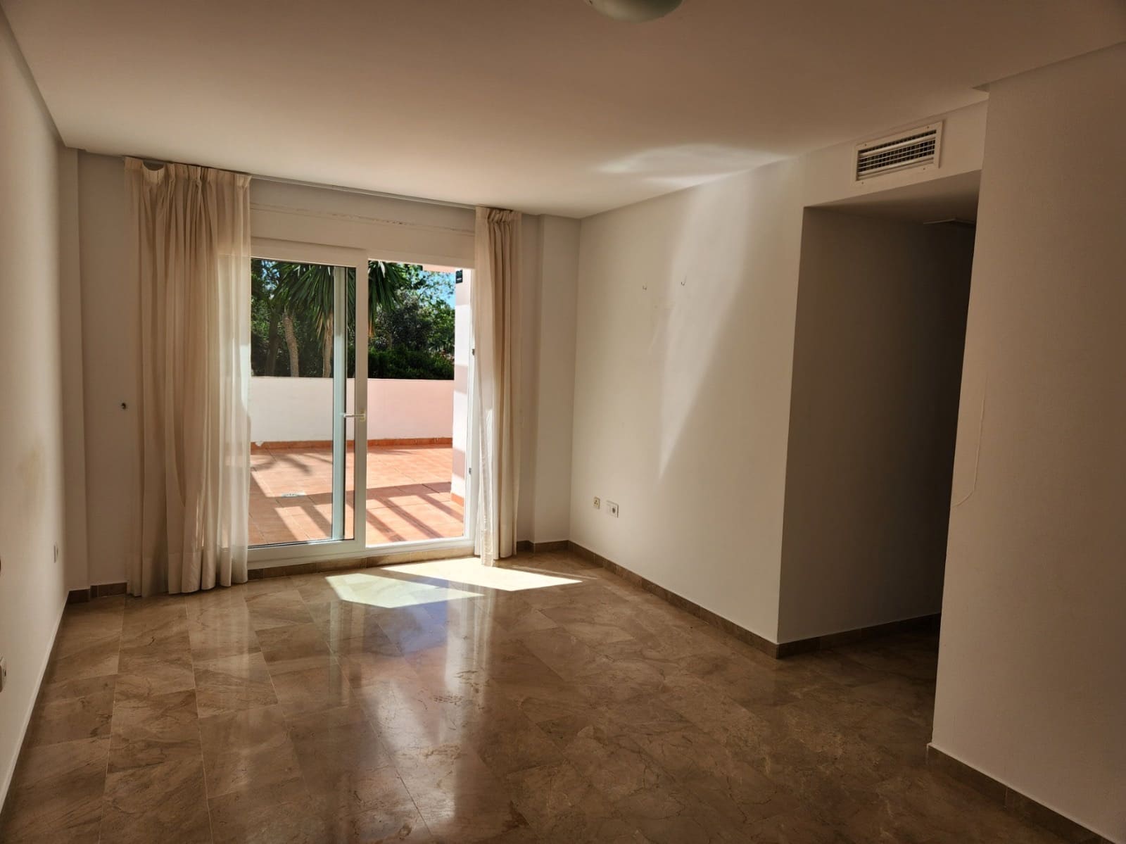 2 Zimmer Apartment zu verkaufen in Benalmadena mit Pool Garage - 399.000 € (Ref: 9714161)