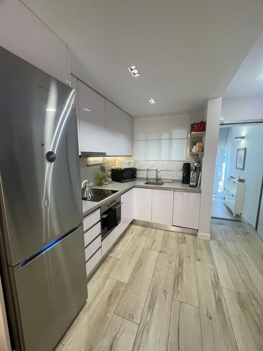 2 sovrum Radhus till salu i Benalmadena med pool garage - 430 000 € (Ref: 9789435)