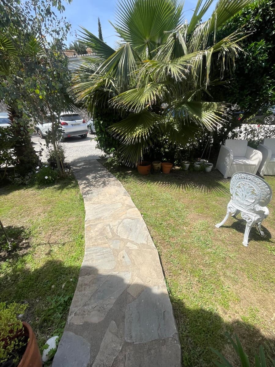 2 sovrum Radhus till salu i Benalmadena med pool garage - 430 000 € (Ref: 9789435)