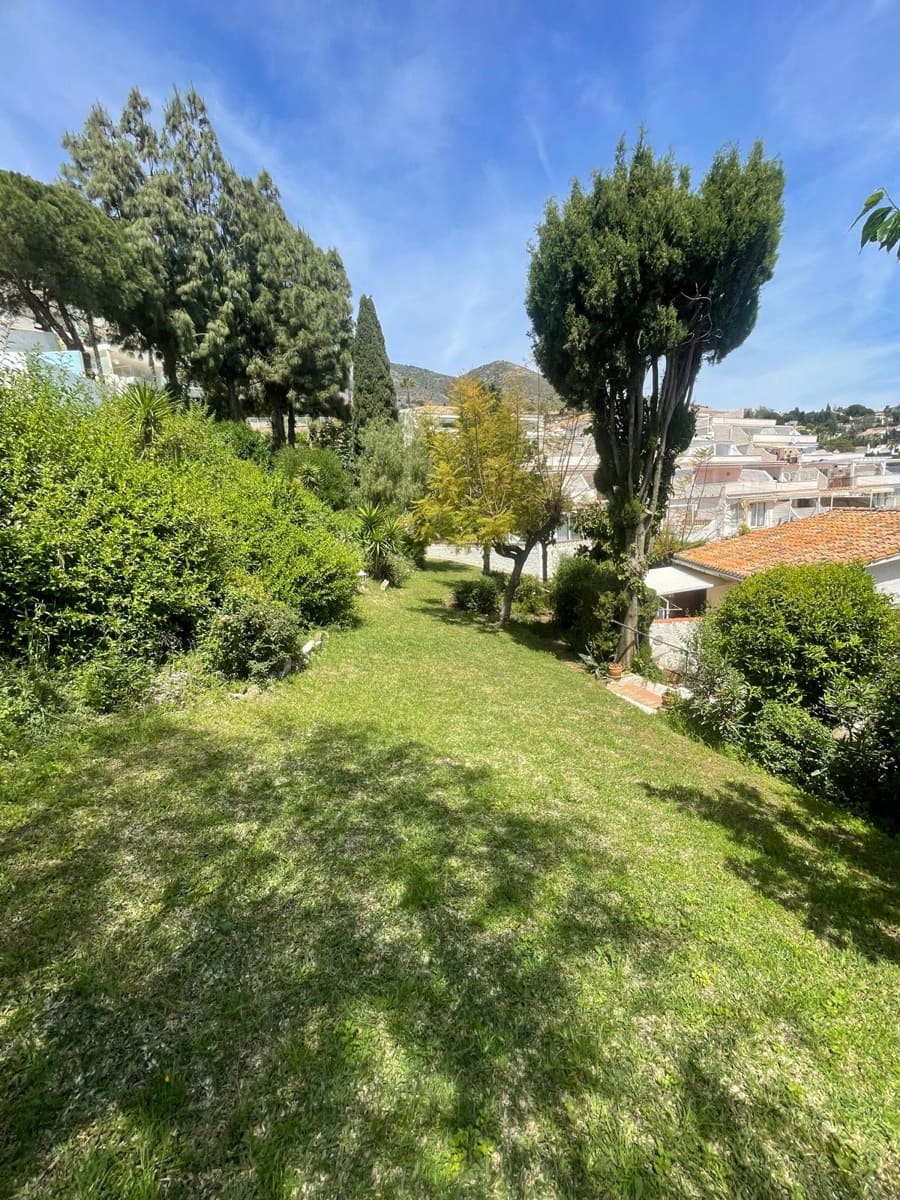 2 sovrum Radhus till salu i Benalmadena med pool garage - 430 000 € (Ref: 9789435)