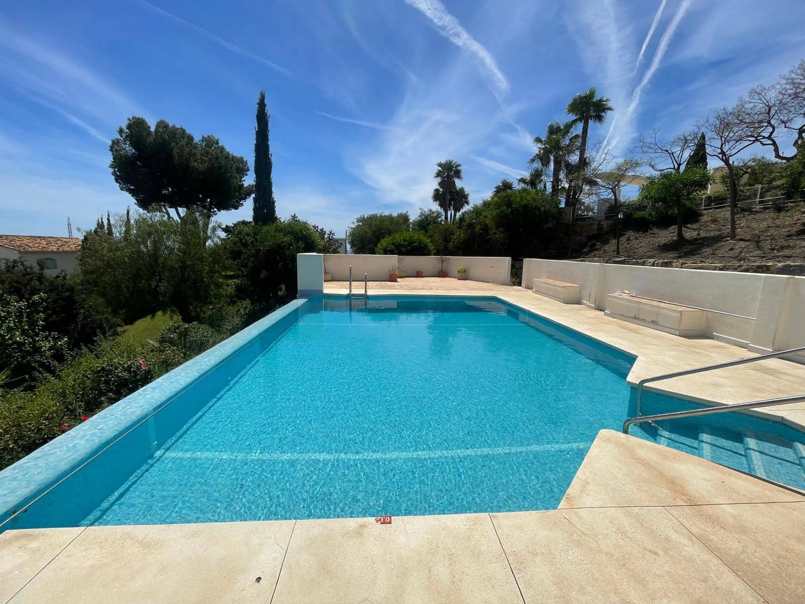 2 sovrum Radhus till salu i Benalmadena med pool garage - 430 000 € (Ref: 9789435)