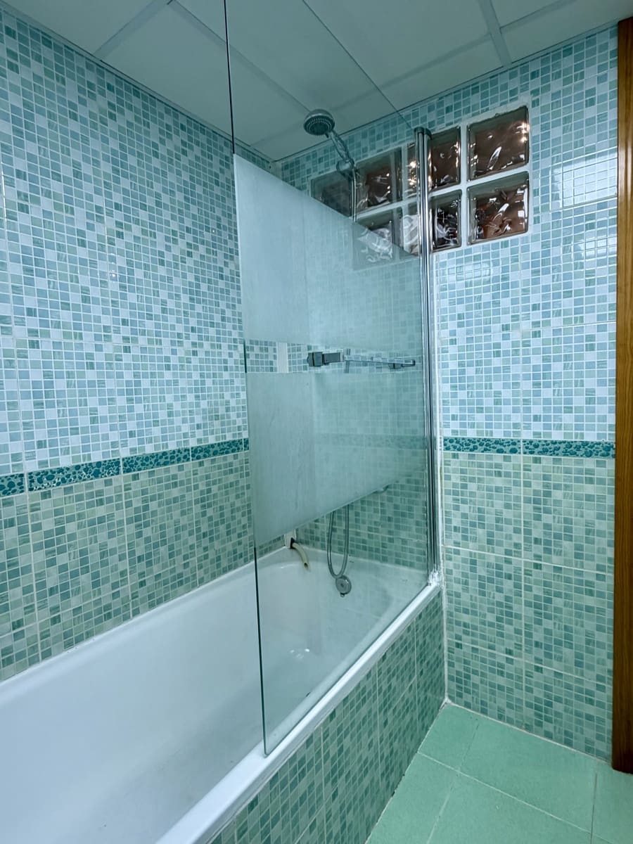 2 sovrum Lägenhet till salu i Malaga stad - 215 000 € (Ref: 9789840)